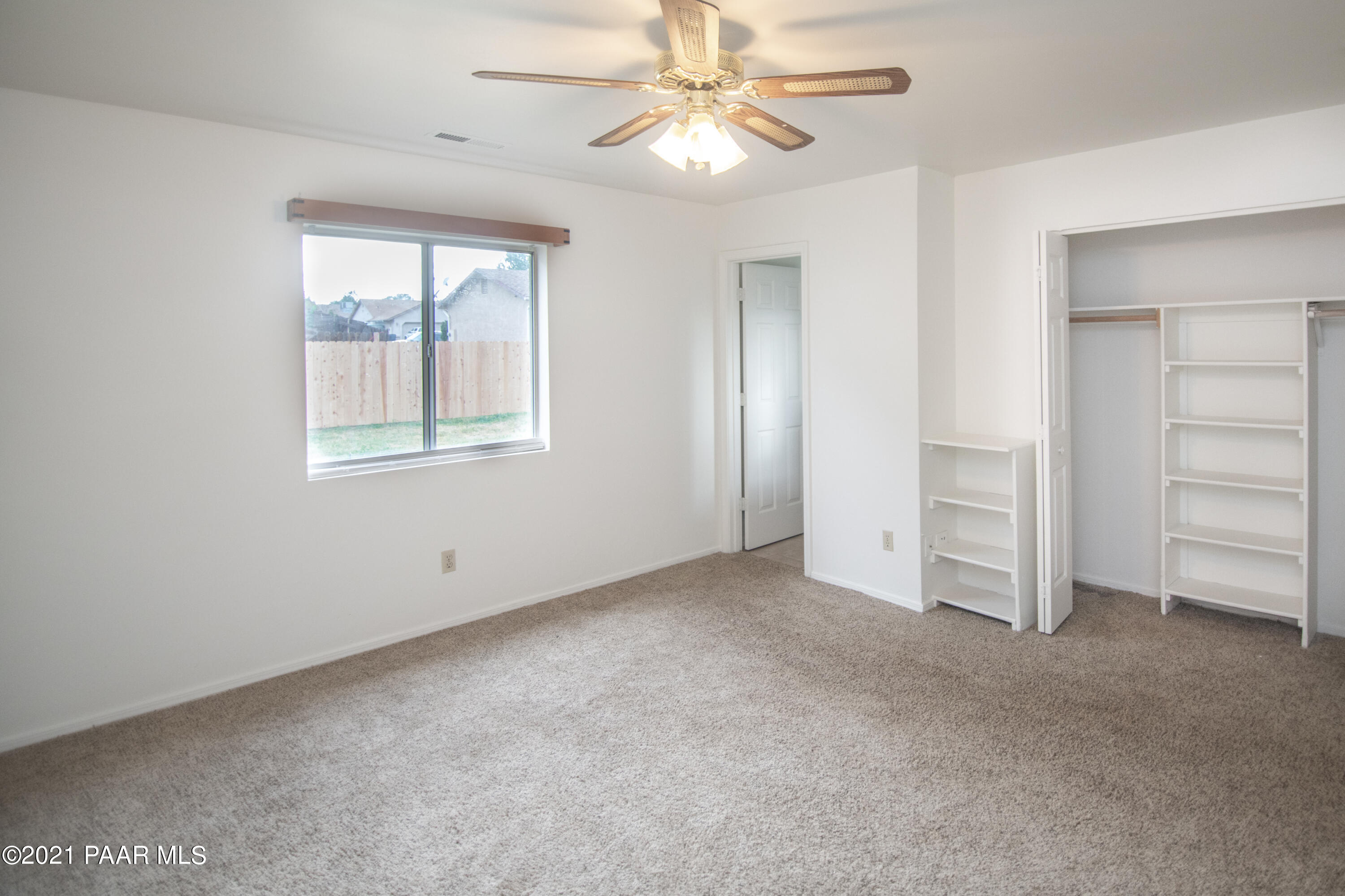 5640 North Long Rifle Road Prescott Valley, AZ 86314 - Photo 12 of 31 DSC_3571
