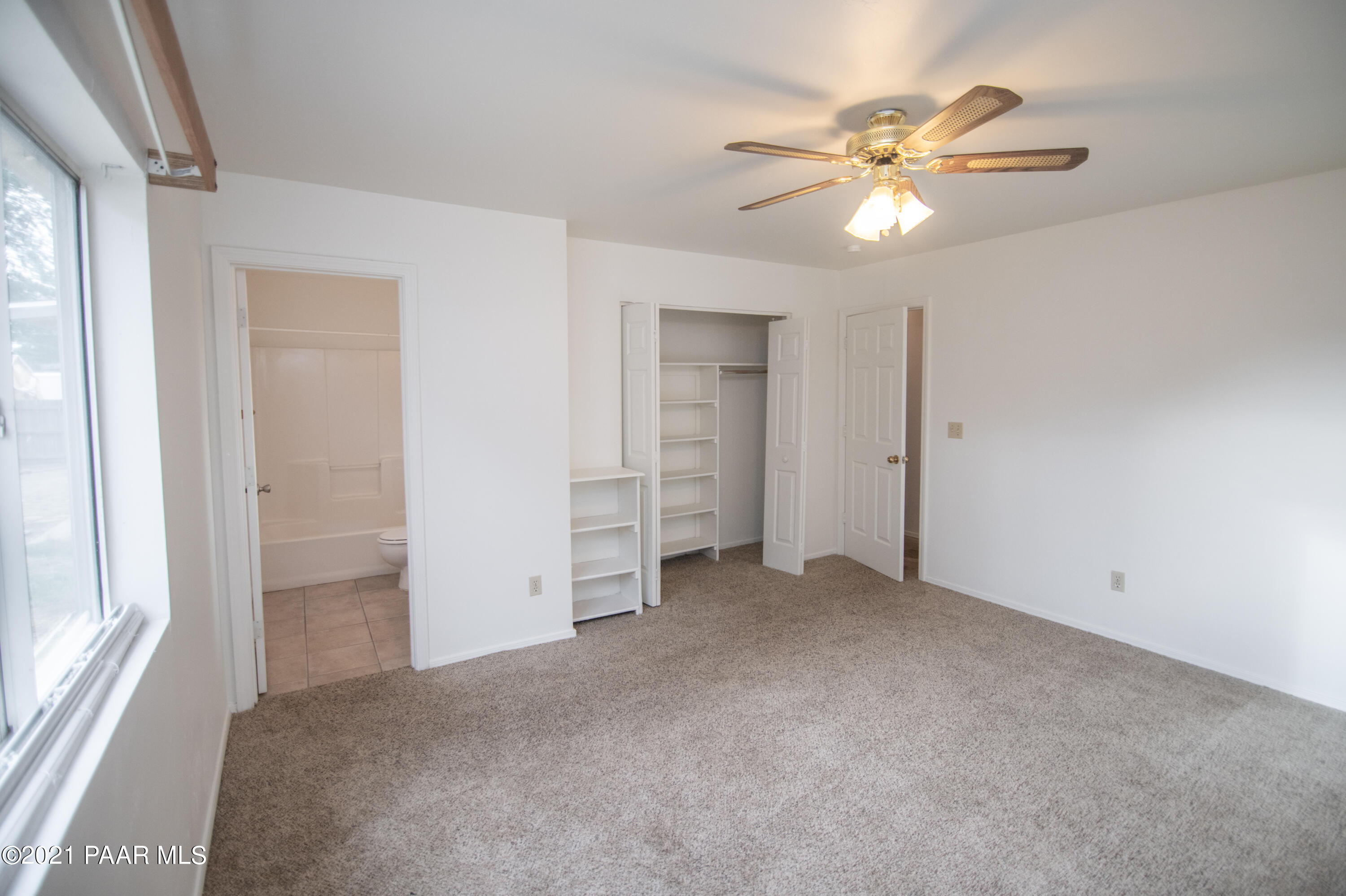 5640 North Long Rifle Road Prescott Valley, AZ 86314 - Photo 13 of 31 DSC_3572