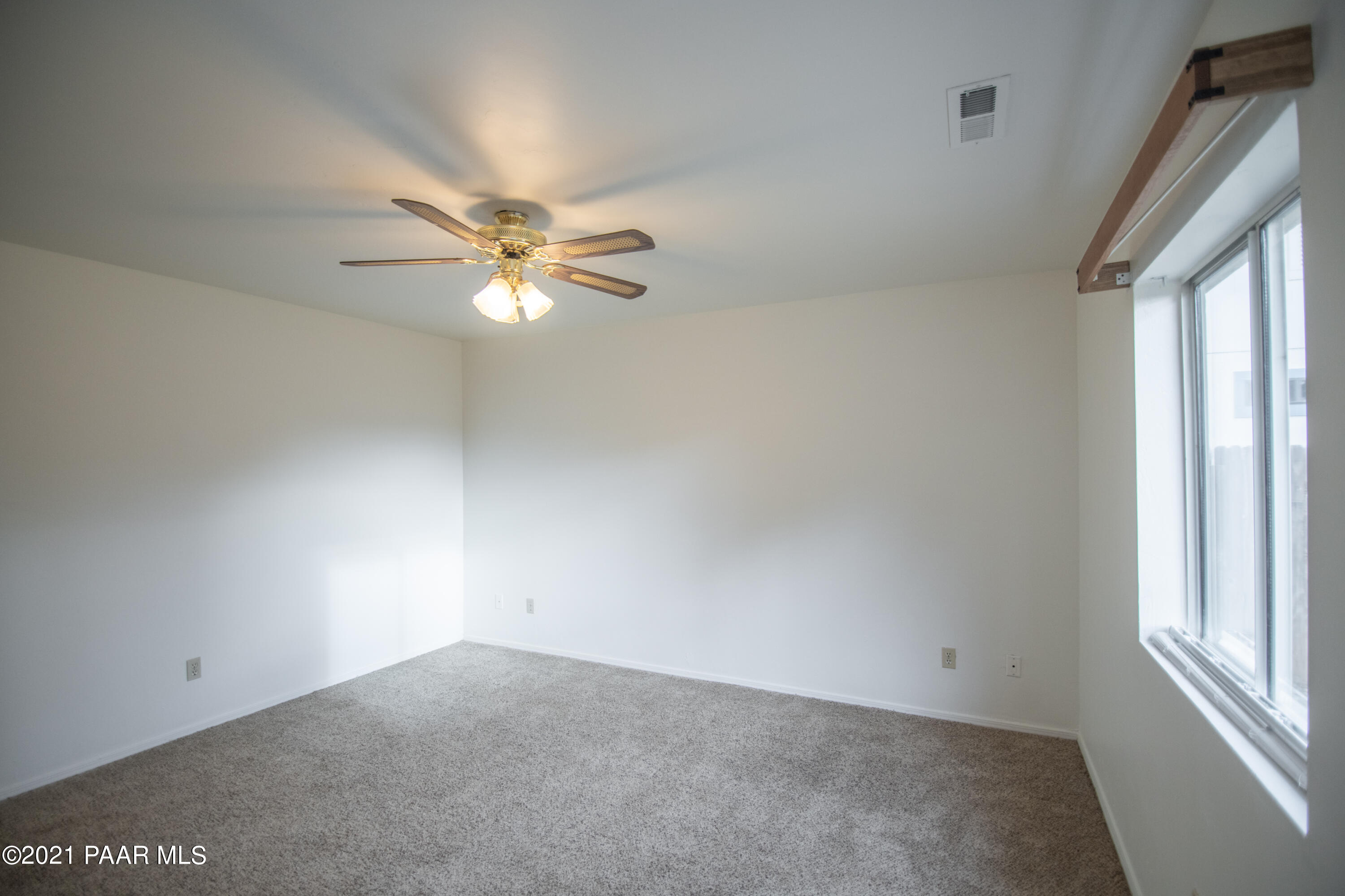 5640 North Long Rifle Road Prescott Valley, AZ 86314 - Photo 14 of 31 DSC_3573