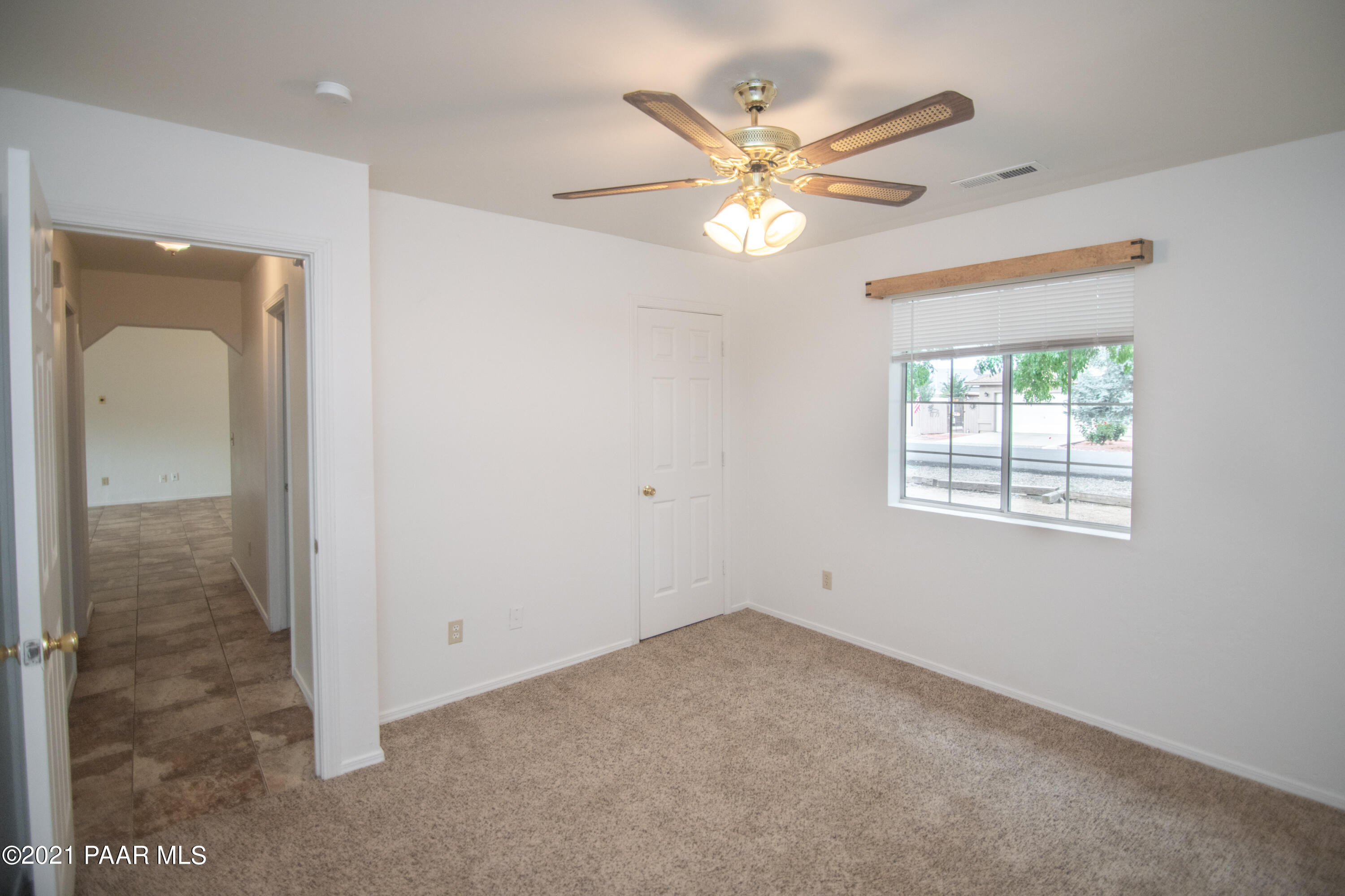 5640 North Long Rifle Road Prescott Valley, AZ 86314 - Photo 15 of 31 DSC_3574