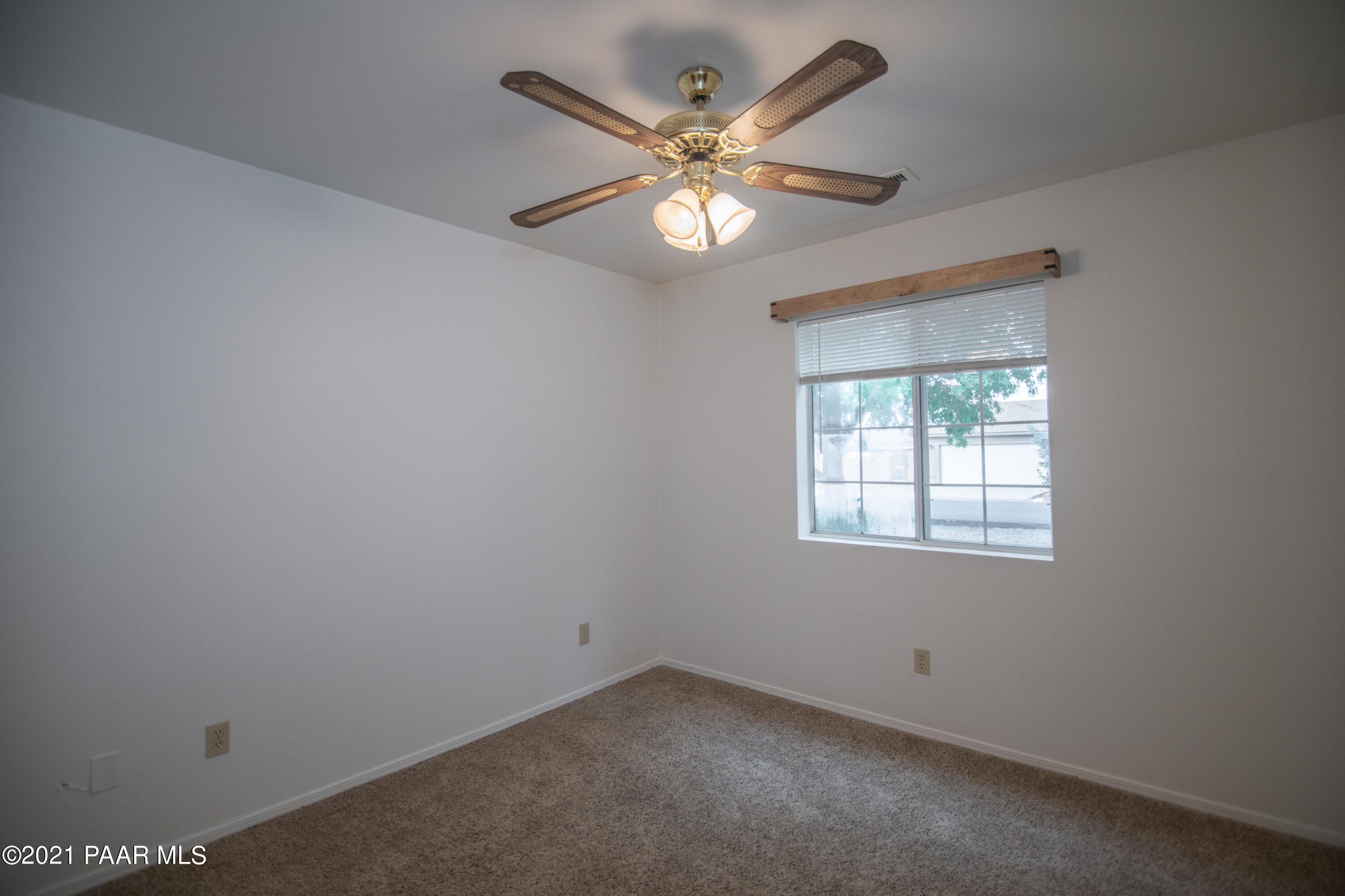 5640 North Long Rifle Road Prescott Valley, AZ 86314 - Photo 19 of 31 DSC_3564