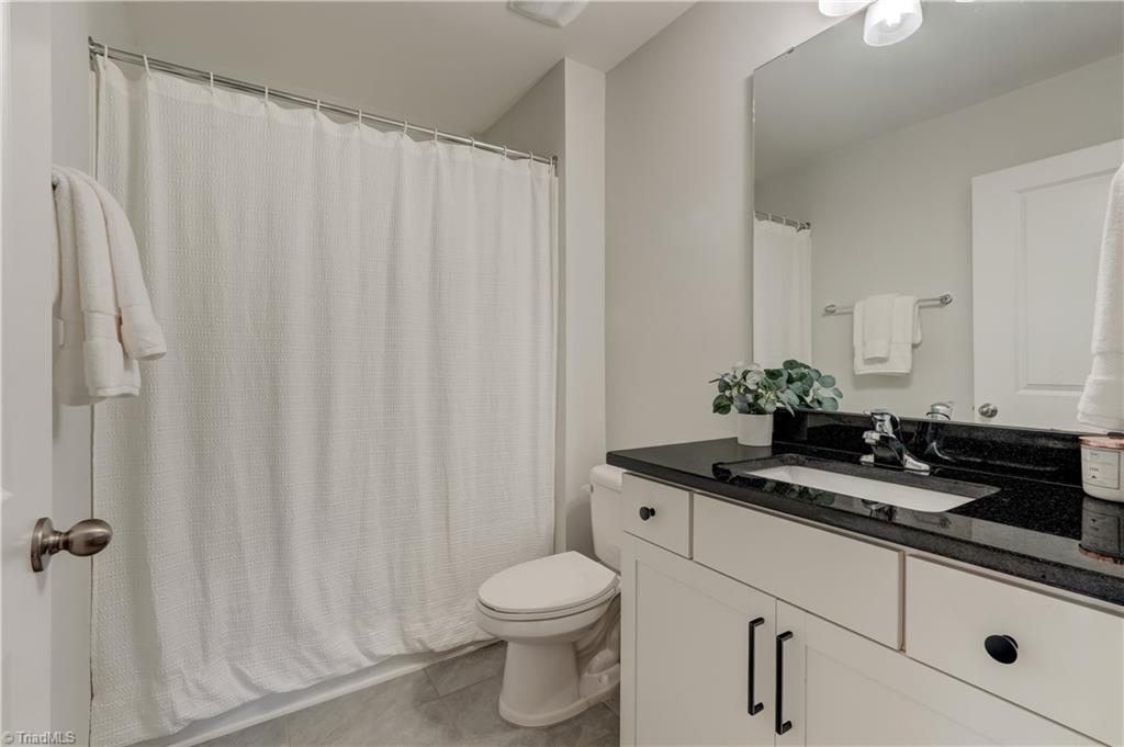 813 Riley Lane Greensboro, NC 27455 - Photo 15 of 20 Gallery Image 15