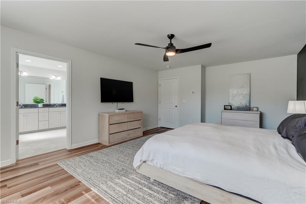 813 Riley Lane Greensboro, NC 27455 - Photo 10 of 20 Gallery Image 10