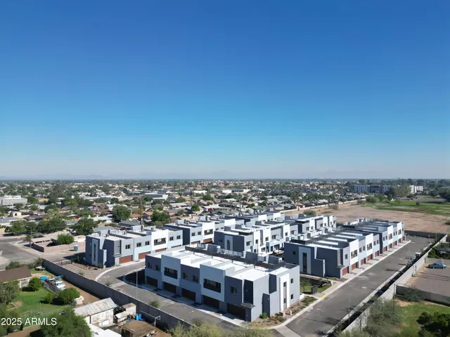 $2,250 | 733 East Commonwealth Avenue, Unit 8, Chandler, AZ 85225