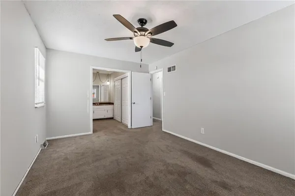 $1,995 | 508 Northeast Shiloh Circle, Blue Springs, MO 64014