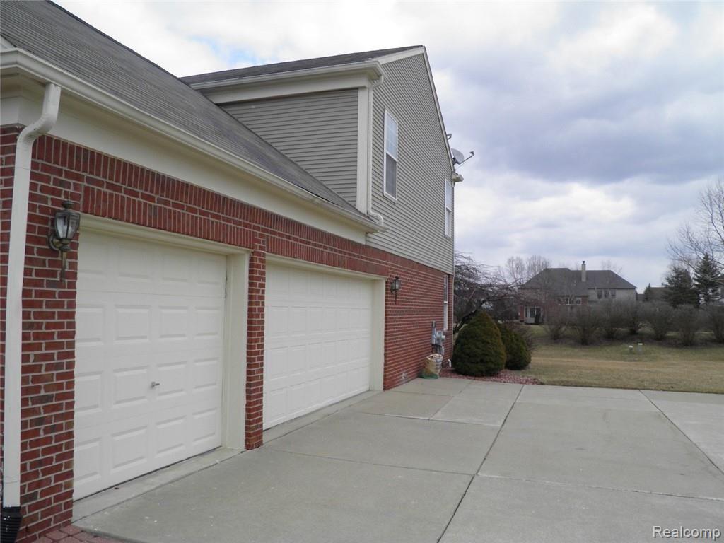 407 Springfield Drive Canton, MI 48188 - Photo 2 of 30