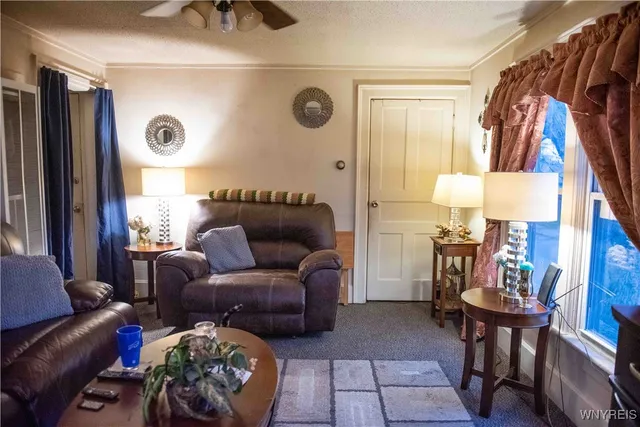 $179,900 | 130 Arthur Avenue, Hamburg, NY 14219