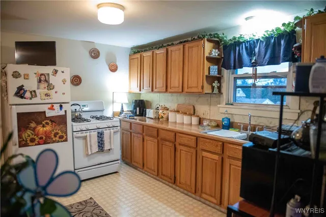 $179,900 | 130 Arthur Avenue, Hamburg, NY 14219