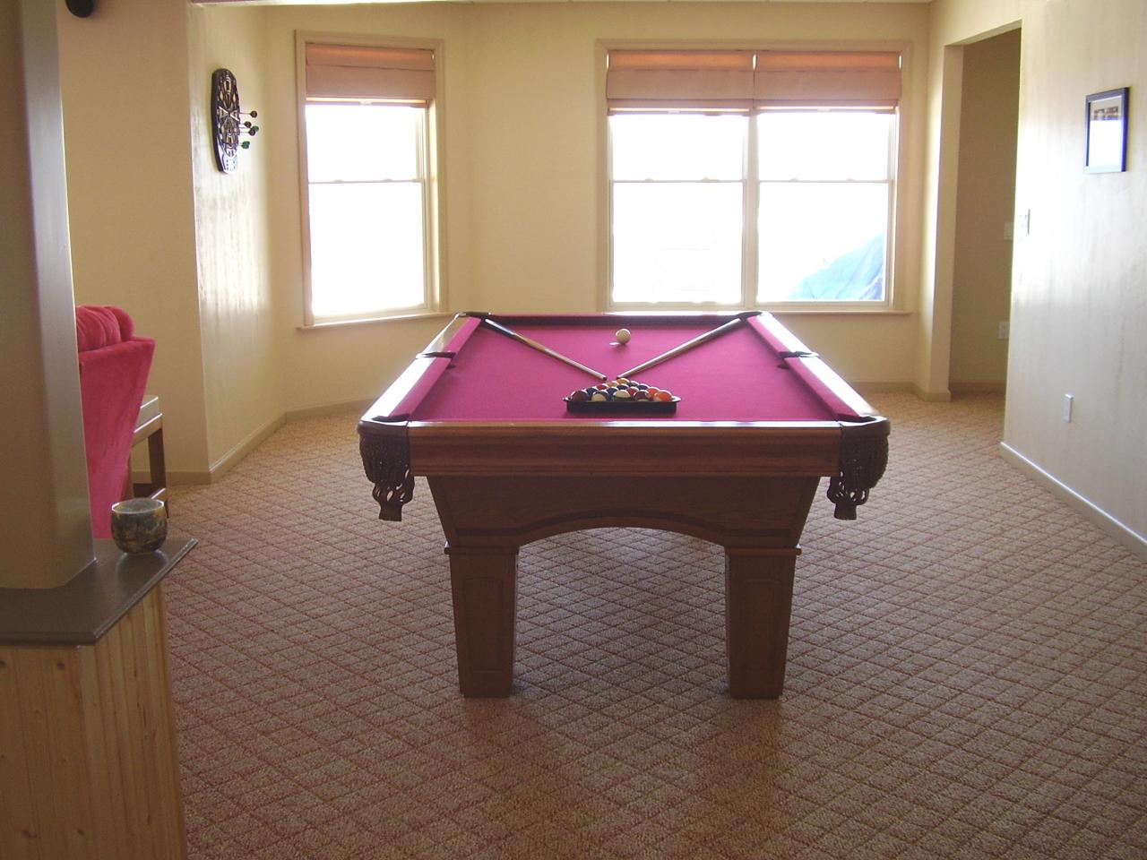 17 Kettle Ridge Drive Stroudsburg, PA 18360 - Photo 13 of 16 family room pool table