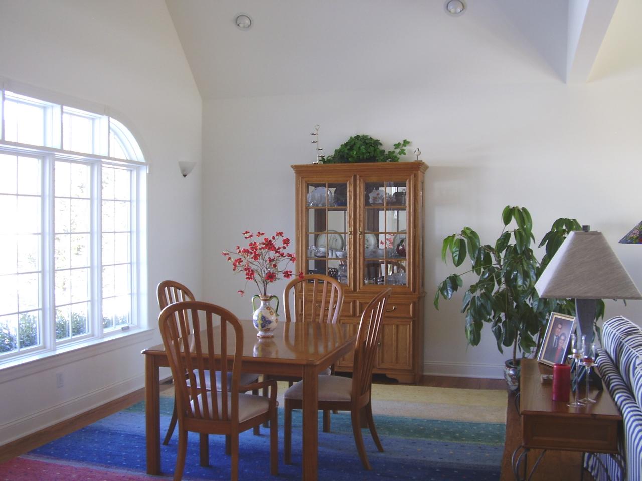 17 Kettle Ridge Drive Stroudsburg, PA 18360 - Photo 7 of 16 dining area
