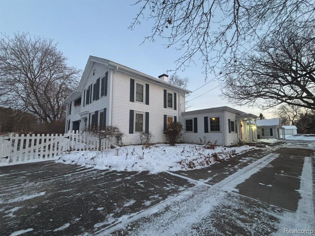 1608 Peppermill Road Lapeer, MI 48446 - Photo 3 of 11