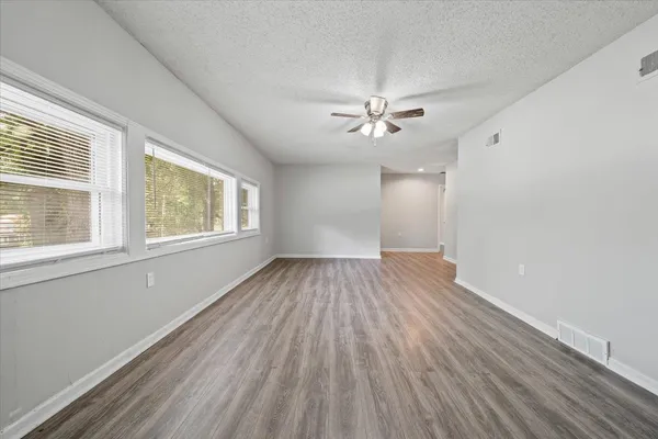$1,600 | 3360 Berea Road, Memphis, TN 38109