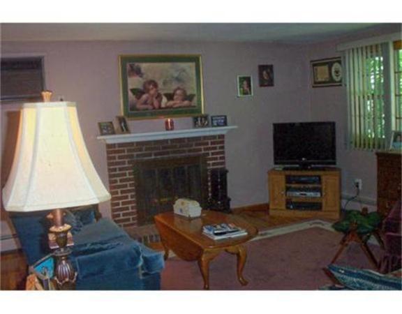 78 Woodruff Road Clinton, MA 01510 - Photo 3 of 11 Gallery Image 3