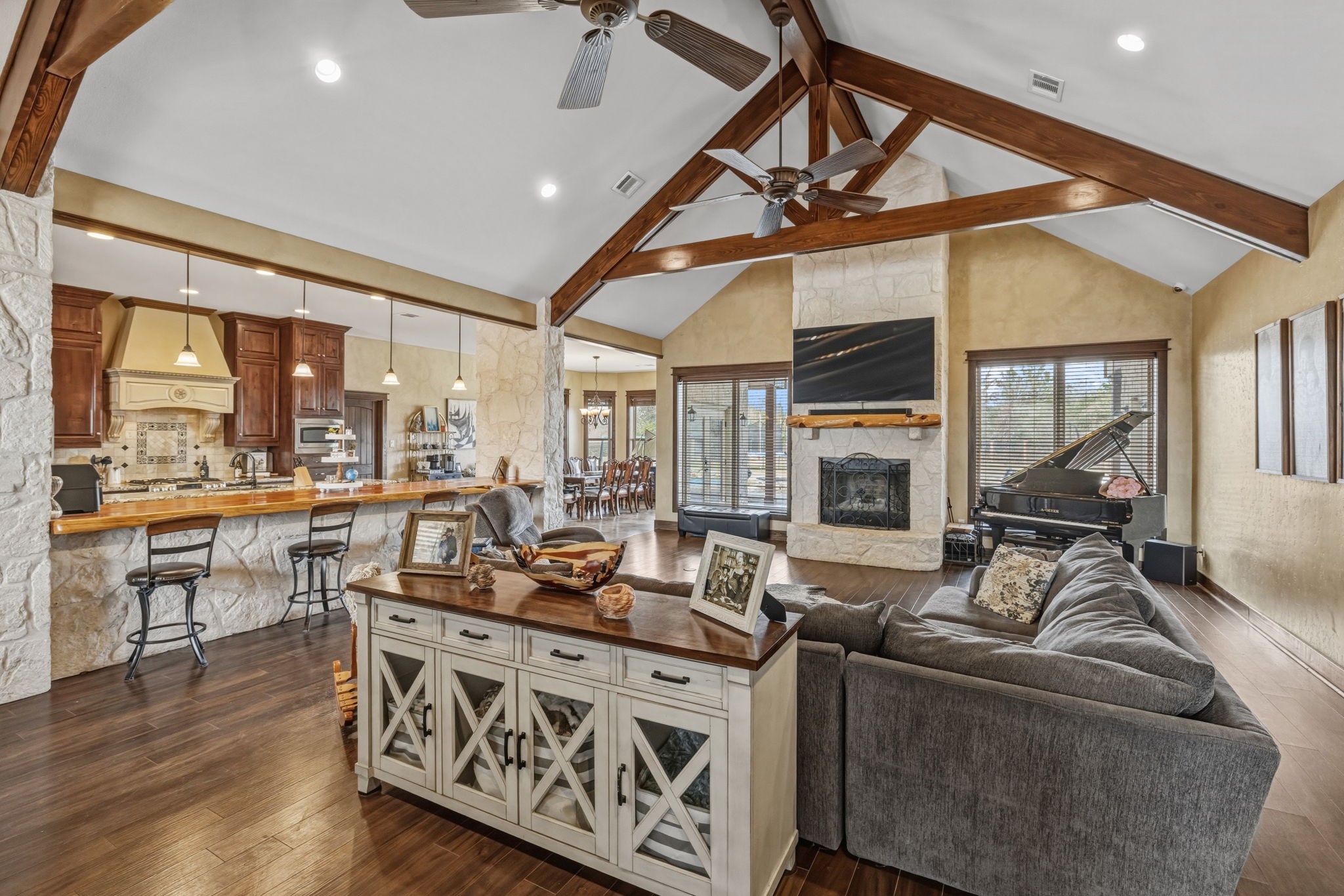 4999 Pin Oak Road Franklin, TX 77856 - Photo 6 of 47 a living room with furniture and a large window