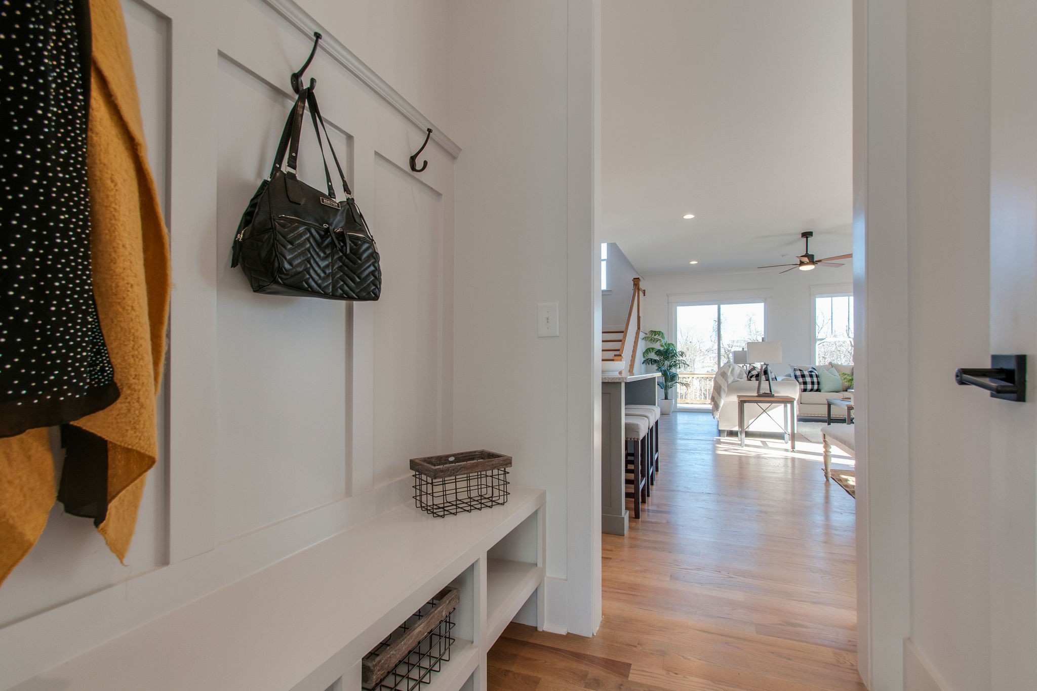 929 Mitchell Road Nashville, TN 37206 - Photo 16 of 48 a hallway with a table and a couch
