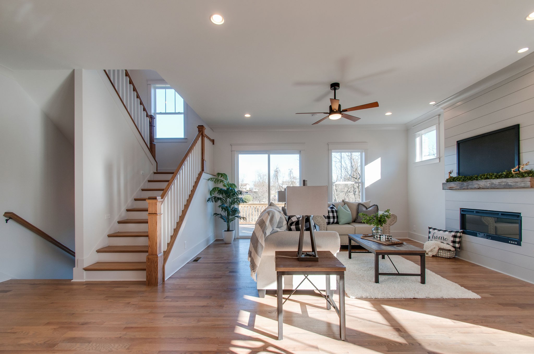 929 Mitchell Road Nashville, TN 37206 - Photo 21 of 48 a living room with fireplace furniture and a flat screen tv