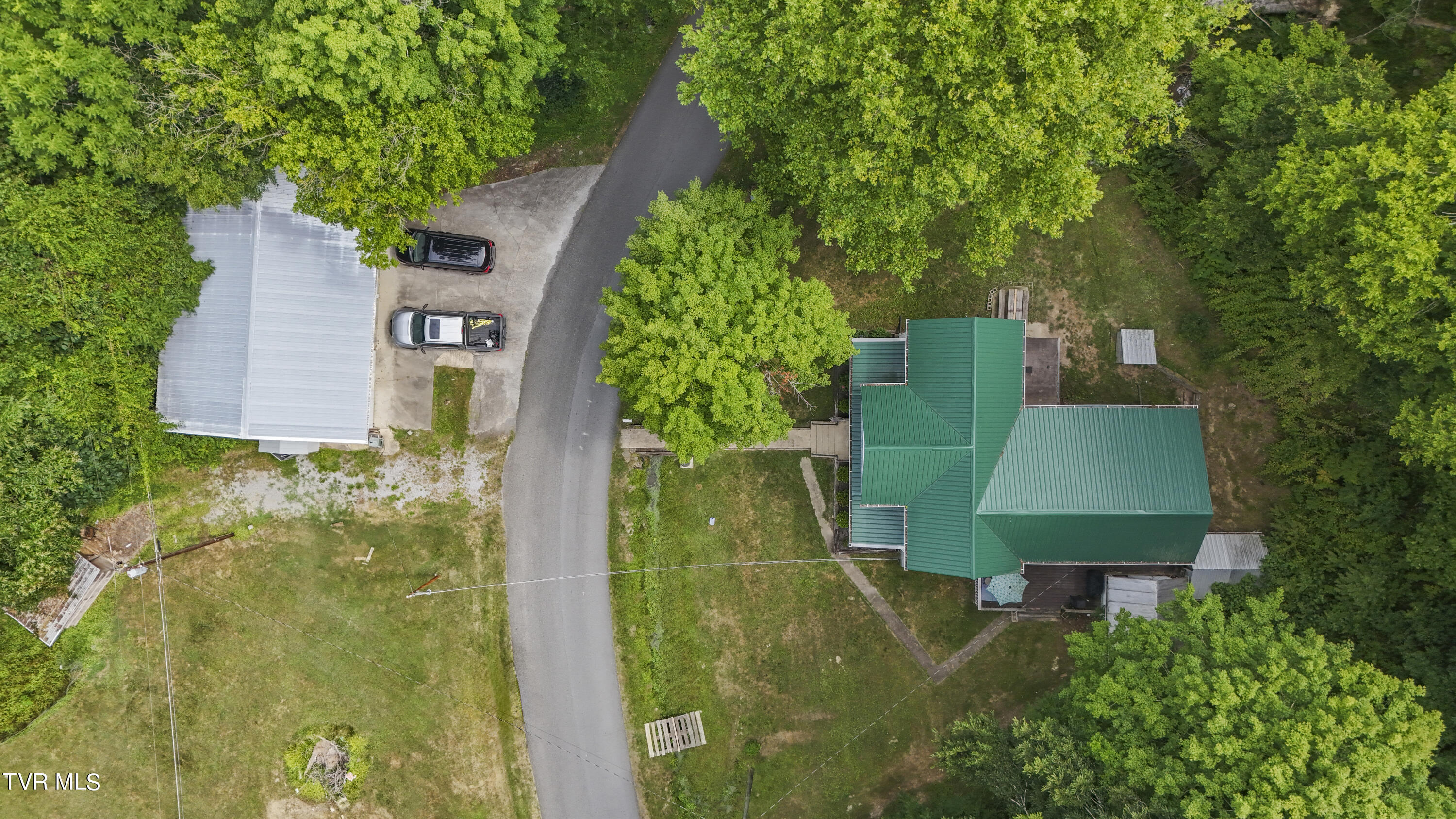 241 Colonial Post Office Road Gate City, VA 24251 - Photo 3 of 50 DJI_20240715112521_0046_D