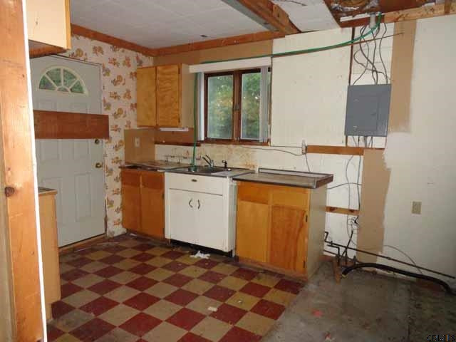 113 Betor Road Broadalbin, NY 12025 - Photo 4 of 9 Photo 4
