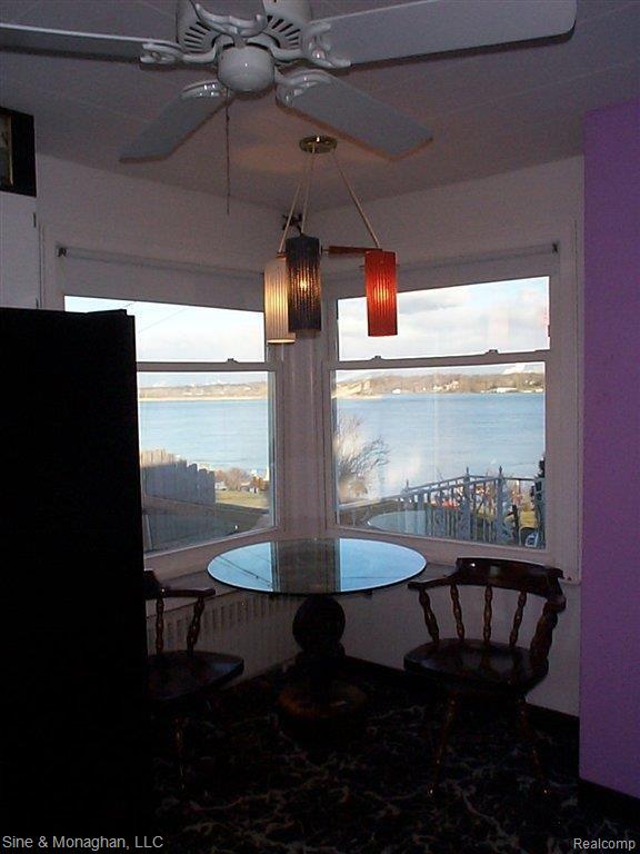 1413 River Road St. Clair, MI 48079 - Photo 5 of 25 5 BRKT NOOK 1413 River Rd.jpg