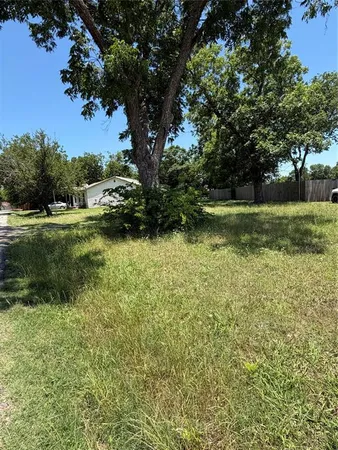 $35,000 | 409 East Alamo Street, Terrell, TX 75160