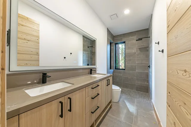 $5,049,000 | 225 Smiley Court, Olympic Valley, CA 96146