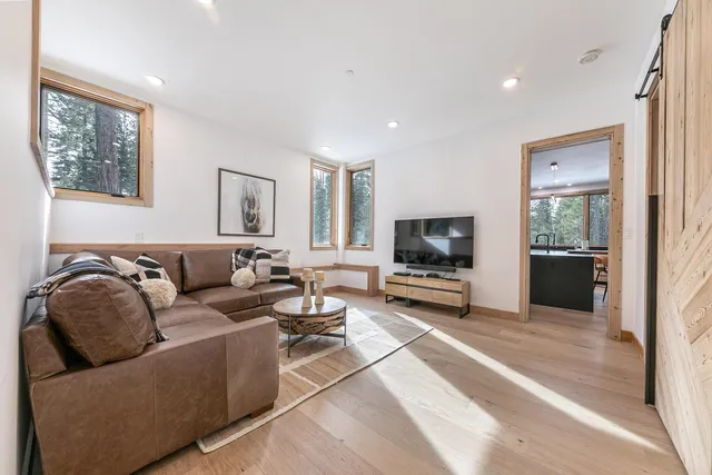 $5,049,000 | 225 Smiley Court, Olympic Valley, CA 96146