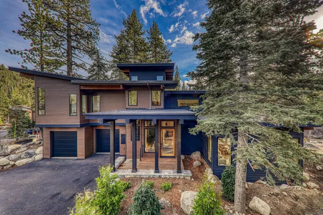 $5,049,000 | 225 Smiley Court, Olympic Valley, CA 96146
