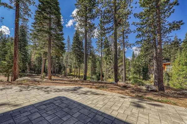 $5,049,000 | 225 Smiley Court, Olympic Valley, CA 96146