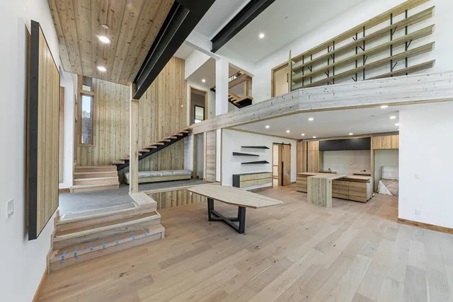 $5,049,000 | 225 Smiley Court, Olympic Valley, CA 96146