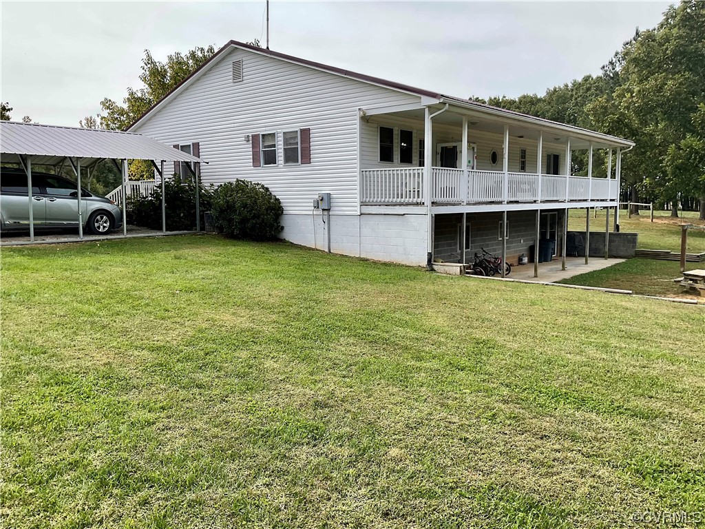 344 Old Mansion Road Victoria, VA 23974 - Photo 3 of 47 a view of a house with backyard