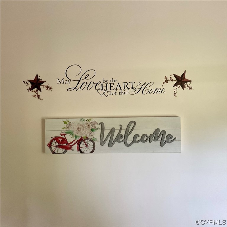 344 Old Mansion Road Victoria, VA 23974 - Photo 8 of 47 a view of a signage