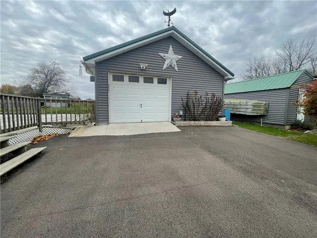 $339,900 | 2342 Lower Lake Road, Seneca Falls, NY 13148