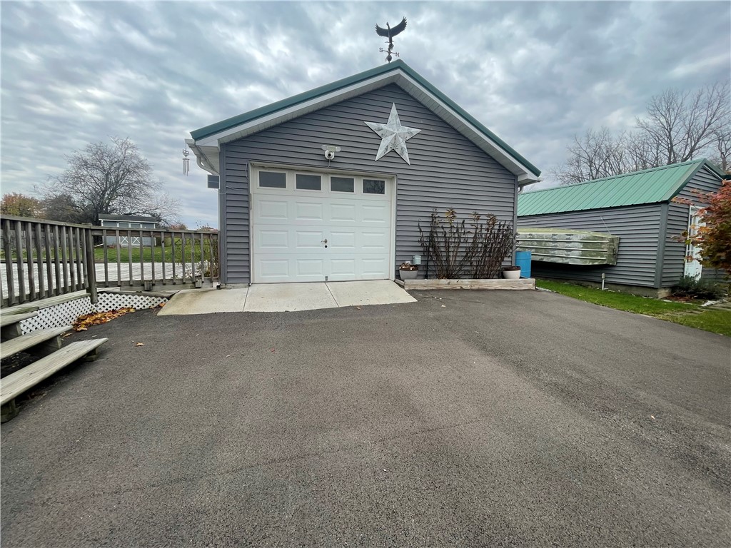 2342 Lower Lake Road Seneca Falls, NY 13148 - Photo 7 of 45