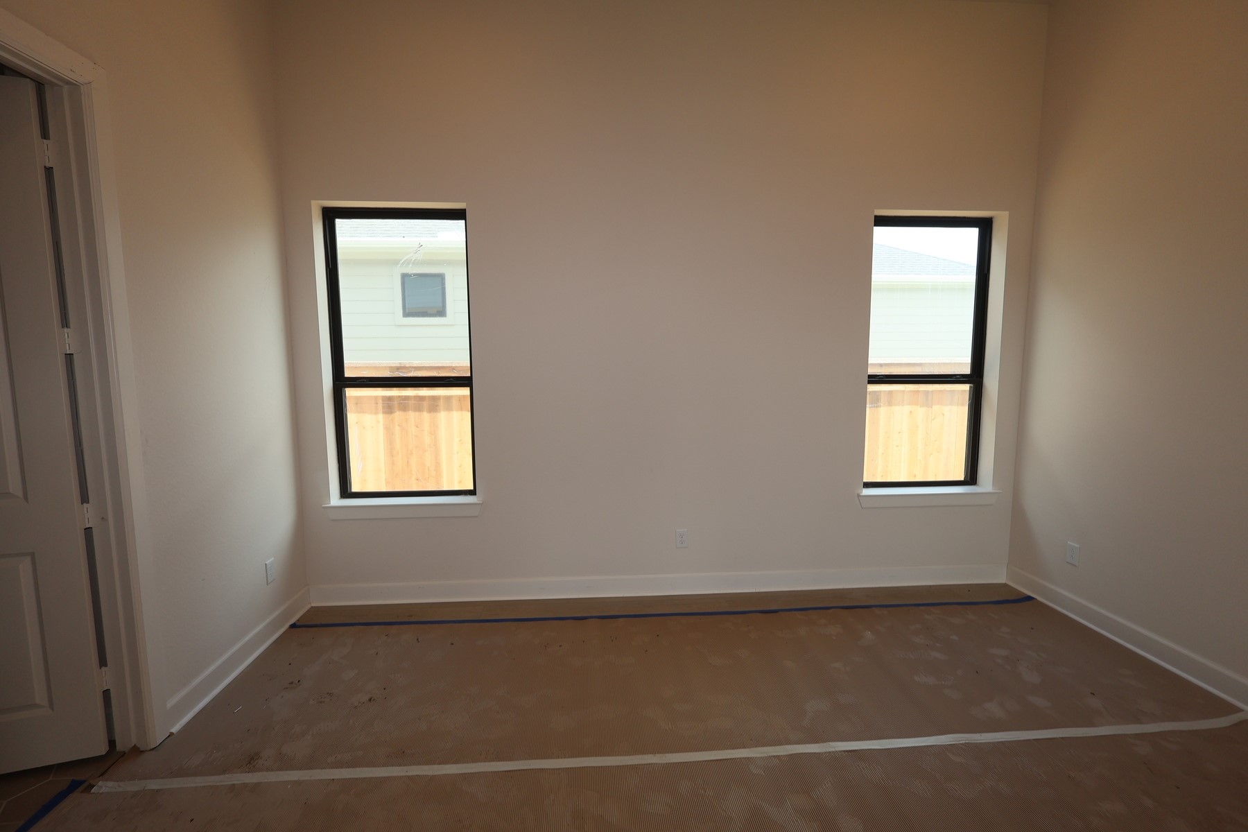 2714 Cottage Place Rosharon, TX 77583 - Photo 8 of 20 a view of an empty room with a window