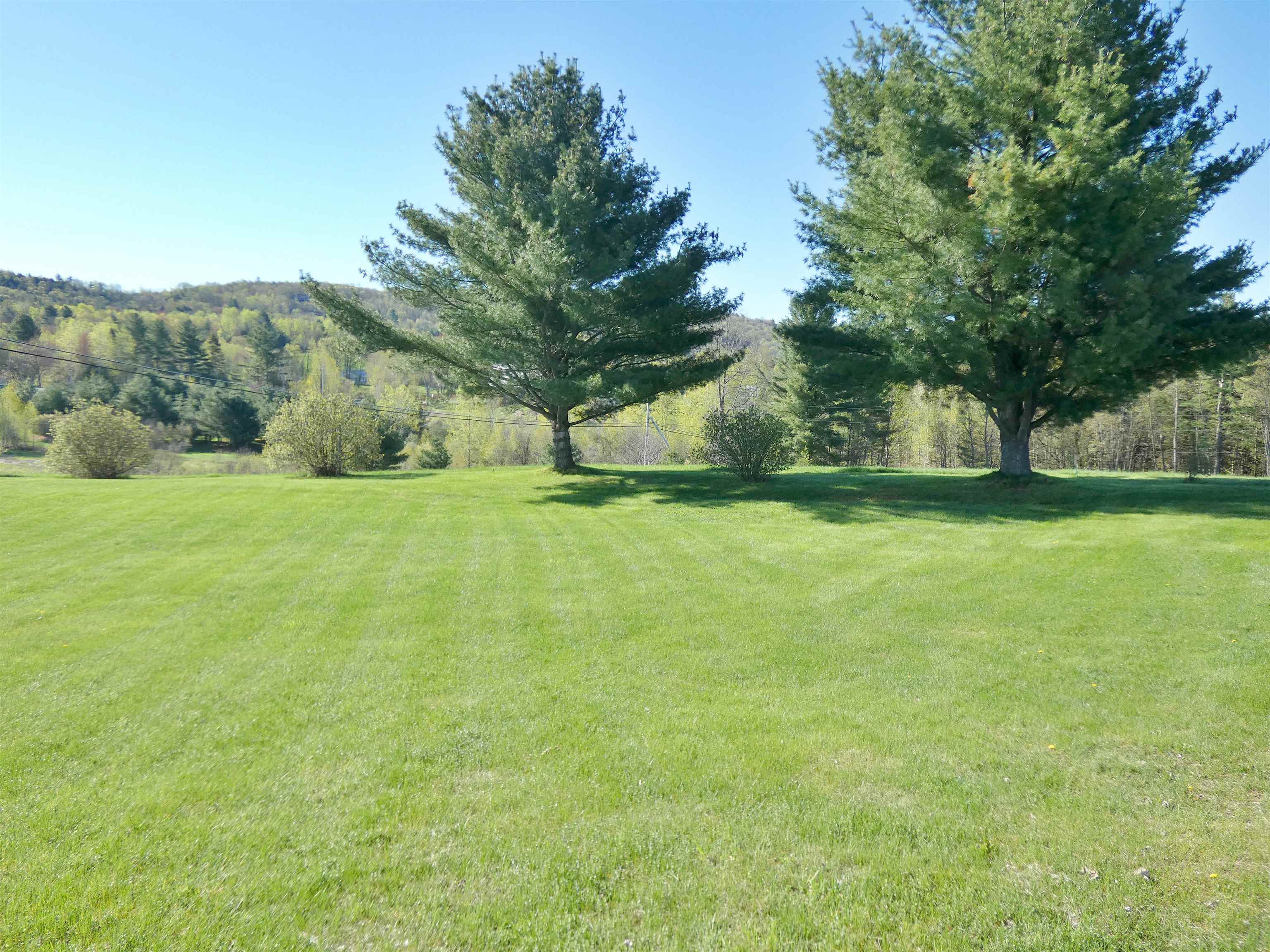 41 Whispering Pines Road Derby, VT 05855 - Photo 6 of 12
