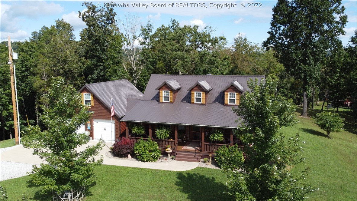 348 Country Road Salt Rock, WV 25559 - Photo 4 of 39 Gallery Image 4