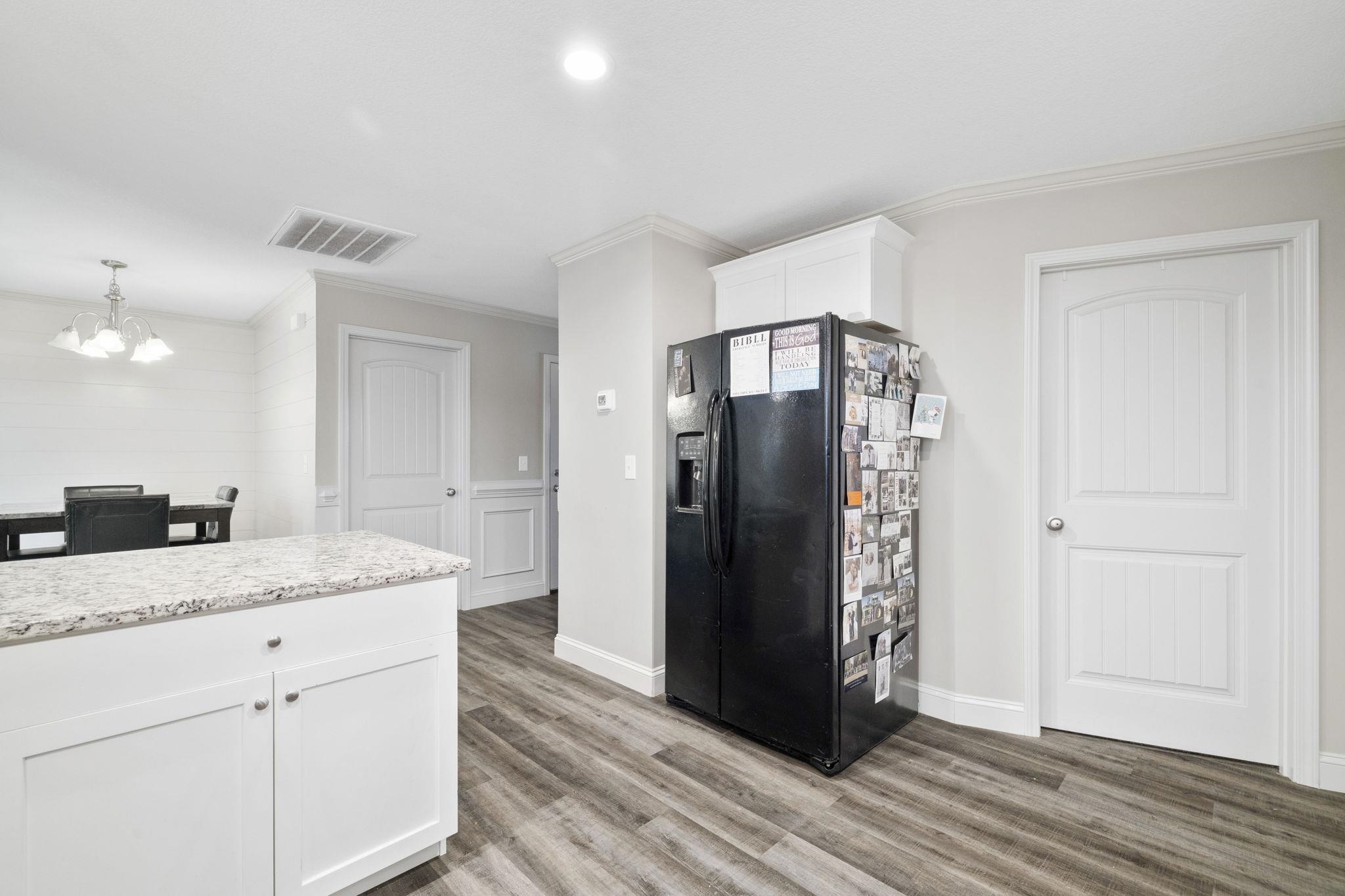 949 Pearson Town Road Moore, SC 29369 - Photo 8 of 37 Kitchen
