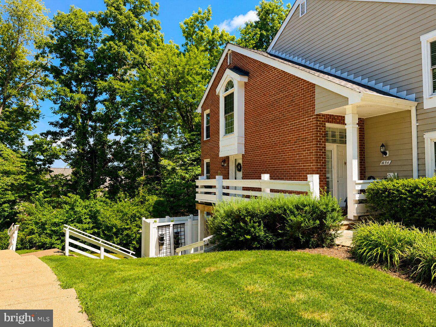 11150 Beaver Trail Court Reston, VA 20191 - Photo 2 of 20 Front