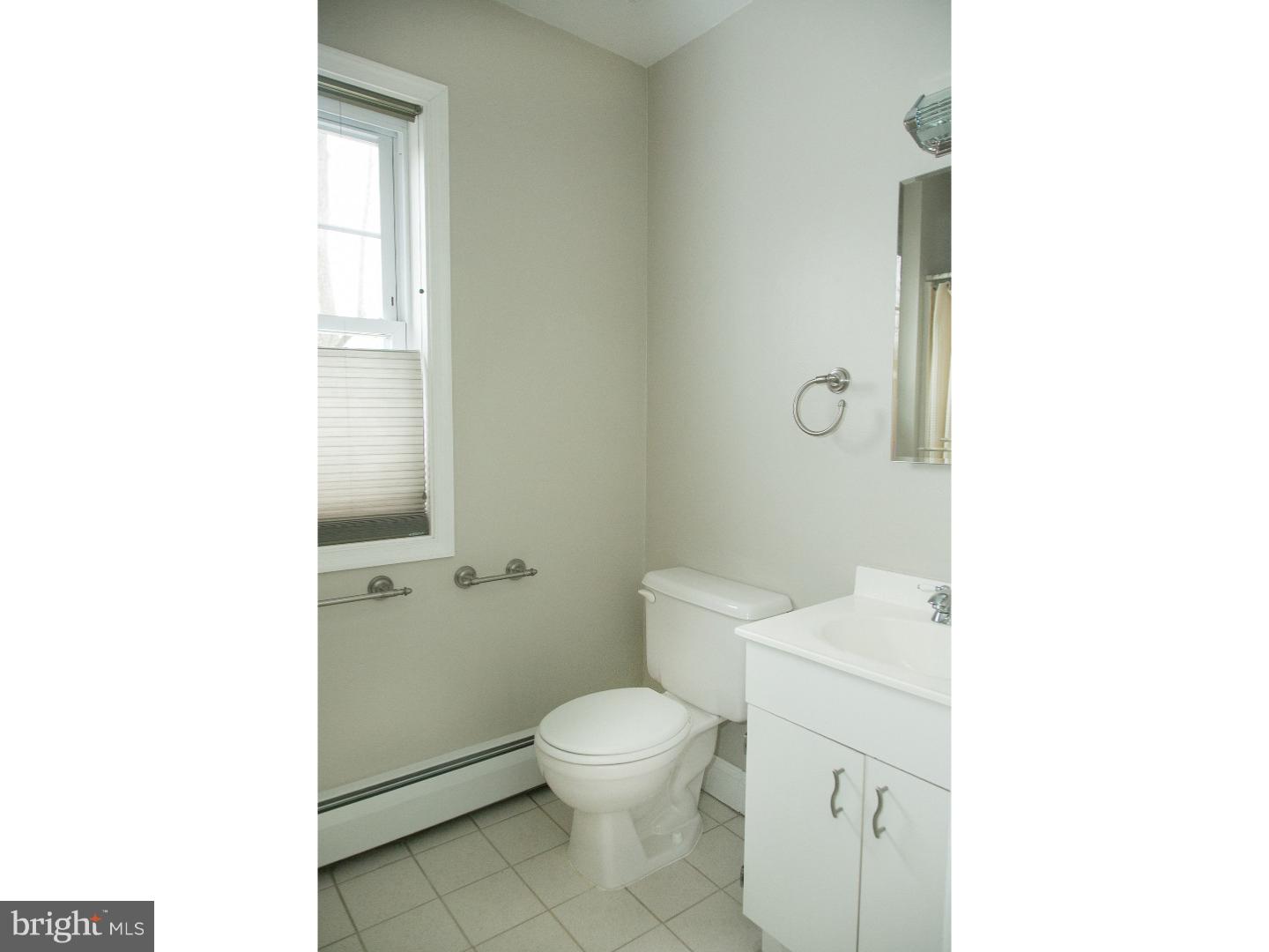 301 Boyer Road Cheltenham, PA 19012 - Photo 17 of 25 In-law Suite