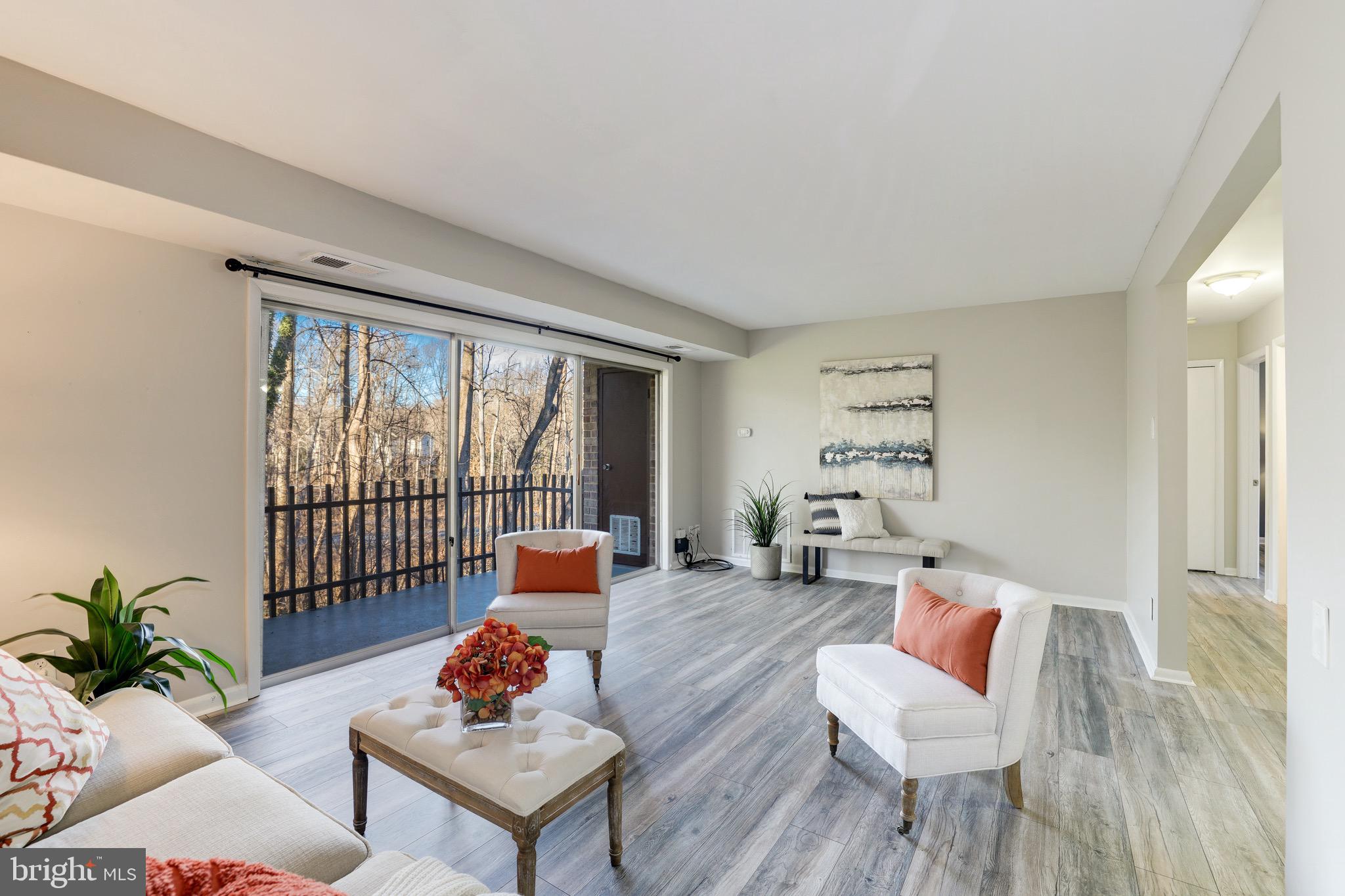 11602 Vantage Hill Road, Unit 12B Reston, VA 20190 - Photo 12 of 38 Gallery Image 12