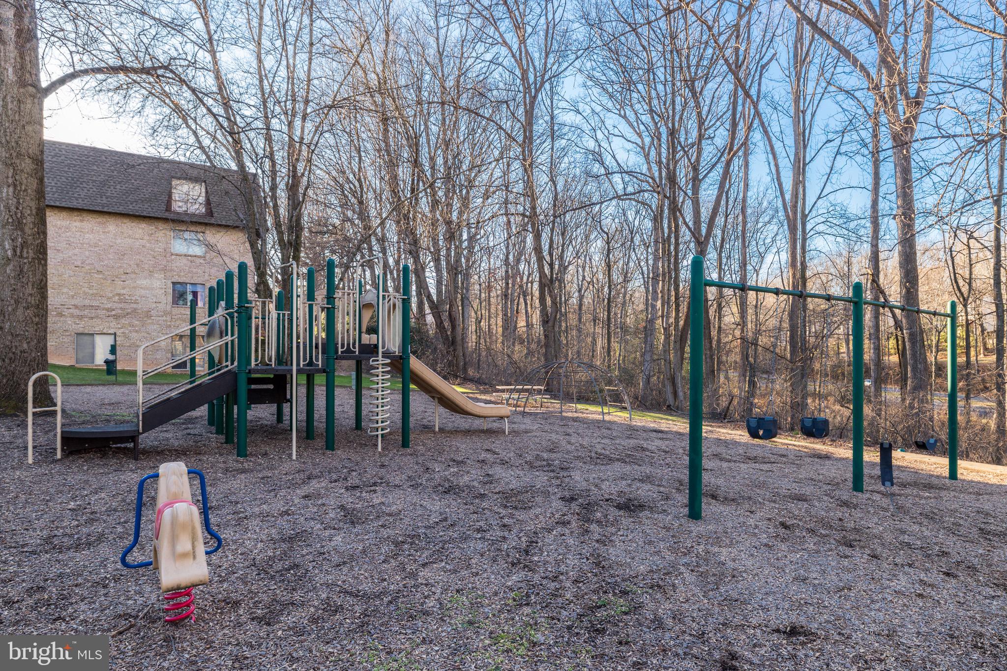 11602 Vantage Hill Road, Unit 12B Reston, VA 20190 - Photo 34 of 38 Gallery Image 34