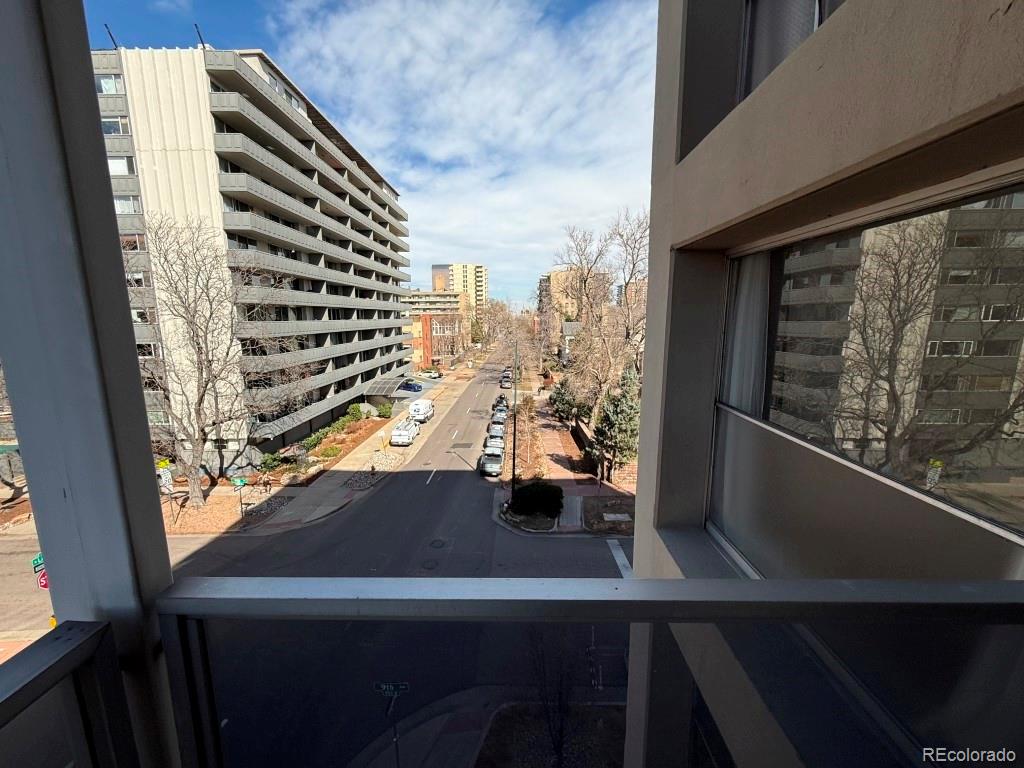 888 Logan Street, Unit 5H Denver, CO 80203 - Photo 19 of 25 a view of balcony with furniture