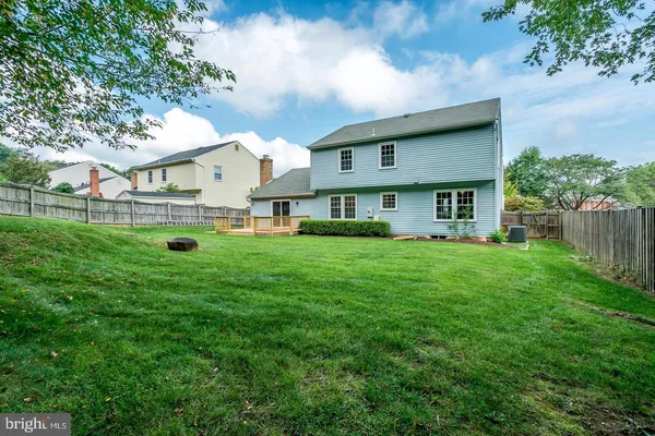 $3,550 | 503 Hunt Way Lane, Herndon, VA 20170