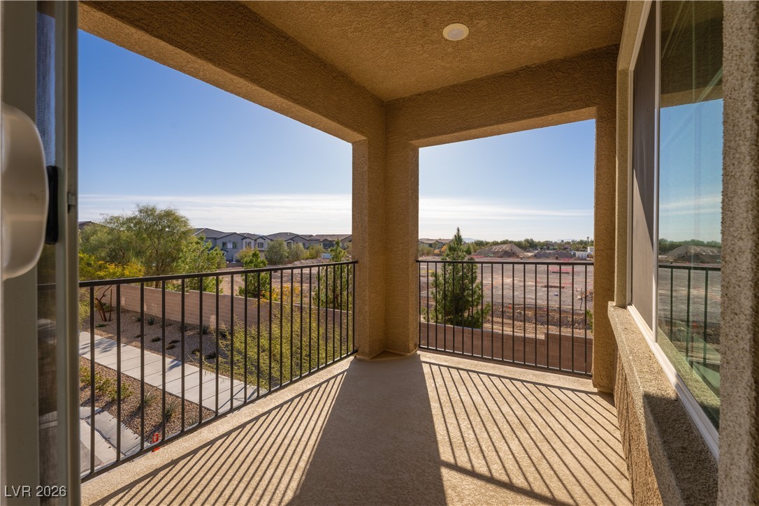 7330 North Decatur Boulevard, Unit 1 North Las Vegas, NV 89084 - Photo 26 of 29 Balcony with a residential view