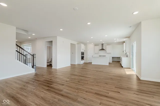 $494,900 | 6406 Stone Side Drive, Plainfield, IN 46168