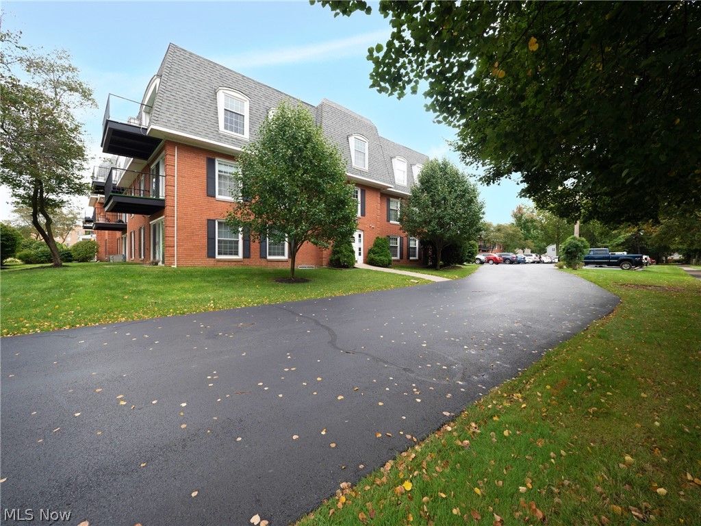 22701 Center Ridge Road, Unit 110 Rocky River, OH 44116 - Photo 27 of 30 Gallery Image 27
