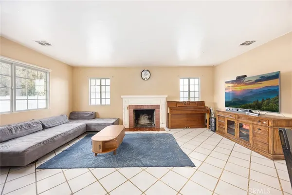 $998,000 | 4847 Ardsley Drive, Temple City, CA 91780