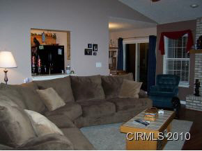 740 Springwater Road Kokomo, IN 46902 - Photo 3 of 13 Gallery Image 3