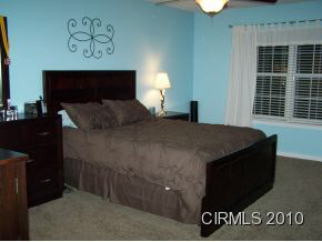 740 Springwater Road Kokomo, IN 46902 - Photo 7 of 13 Gallery Image 7