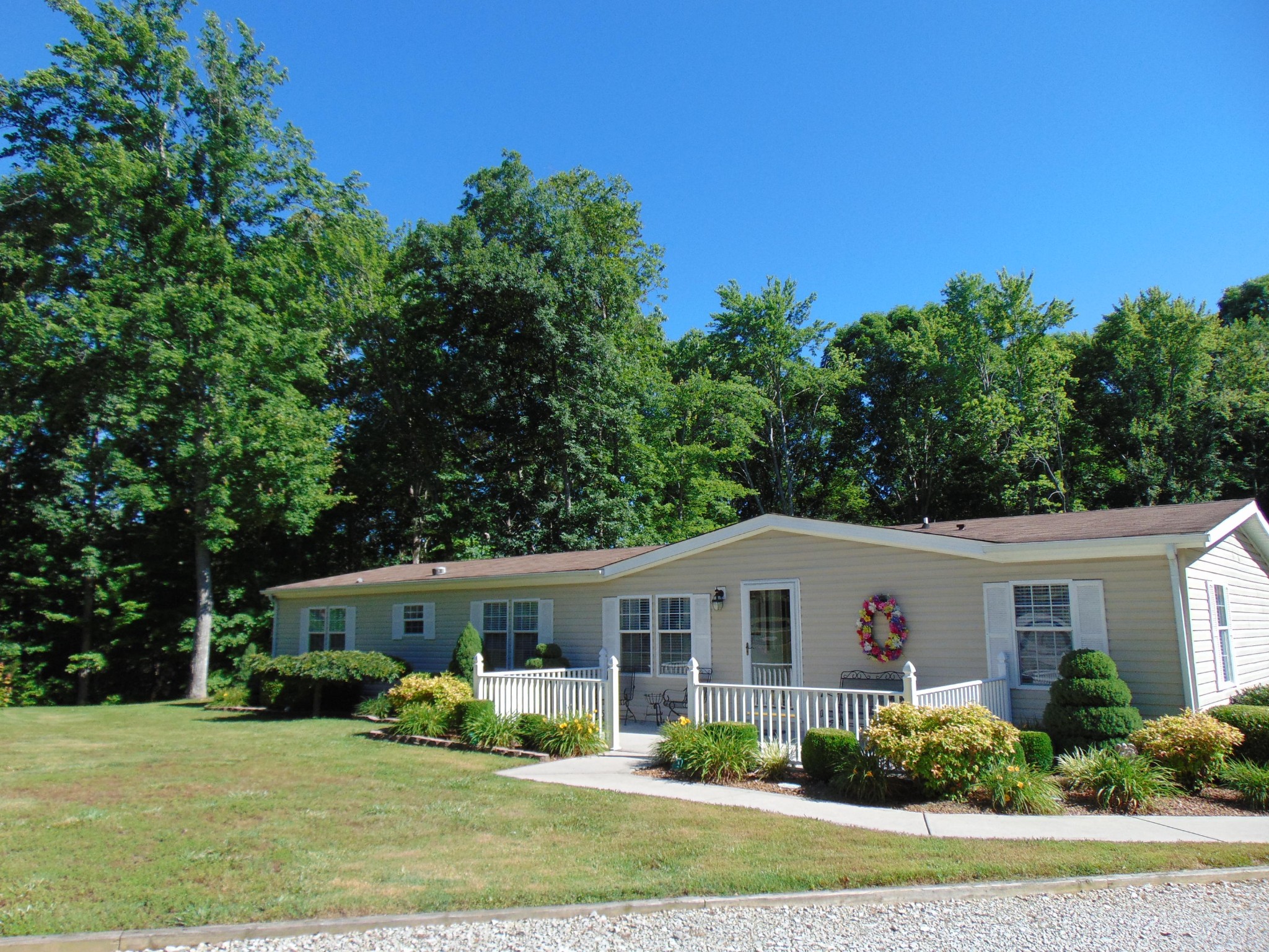 264 Manor Road Kingston, TN 37763 - Photo 1 of 22 Gallery Image 1